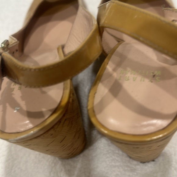 Stuart Weitzman Riviera Tan Patent Leather Peep Toe Sling Back Cork Wedges 9.5 - Picture 9 of 12